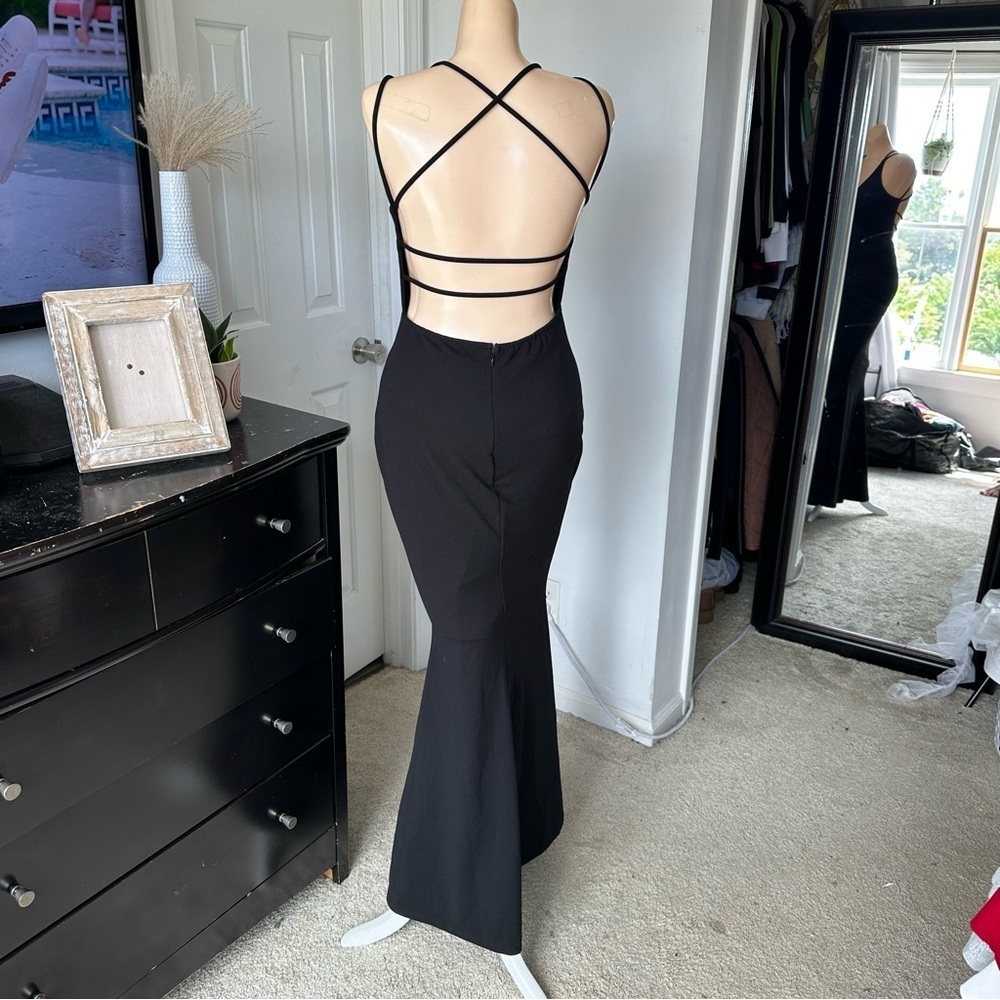 LULU’S ALL THIS ALLURE STRAPPY BACKLESS MERMAID MAXI DRESS - Picture 13 of 16